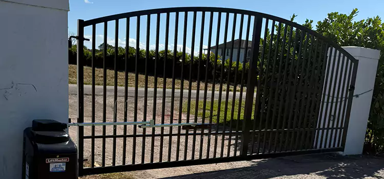 Driveway Fence Repair Iowa City