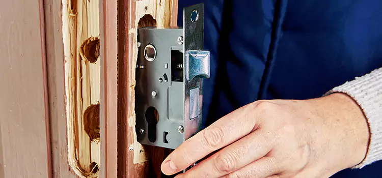 Garage Door Lock Replacement Iowa City